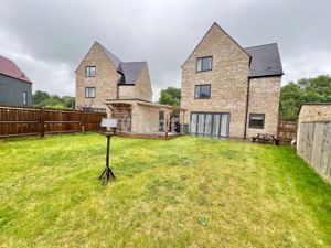 Photo 15- click for photo gallery